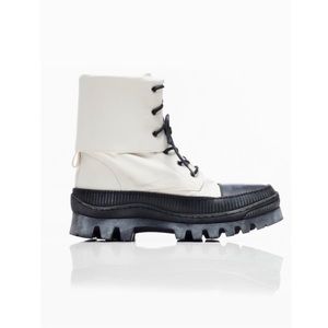 Free People Goldie Lug Sole Lace up Boote